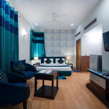 Imperial Apartments Huda City Gurgáon Kültér fotó