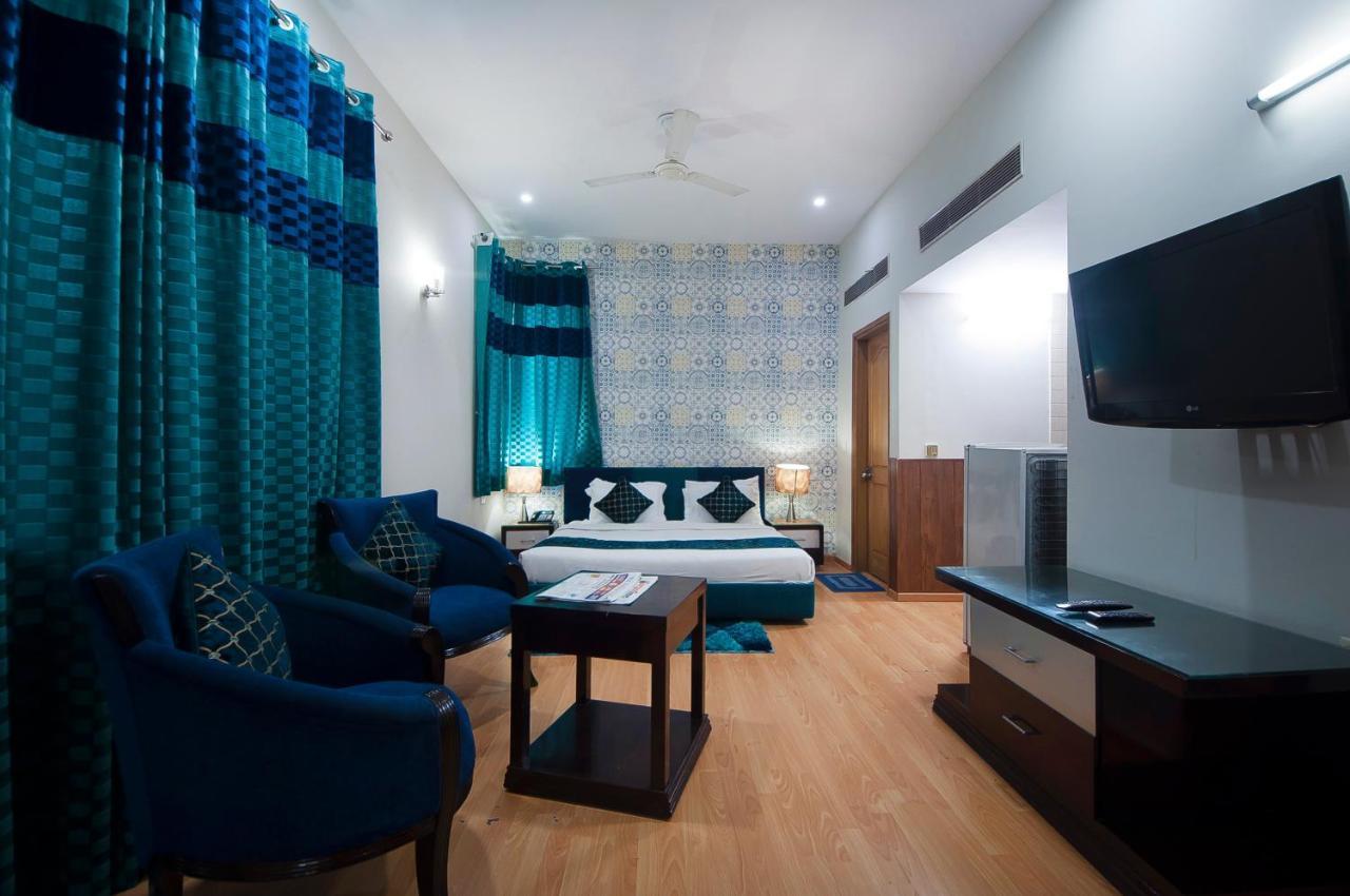 Imperial Apartments Huda City Gurgáon Kültér fotó