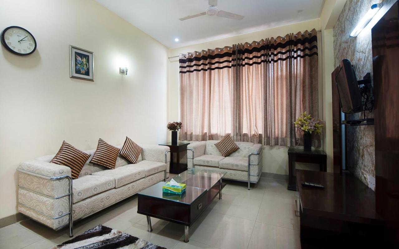 Imperial Apartments Huda City Gurgáon Kültér fotó